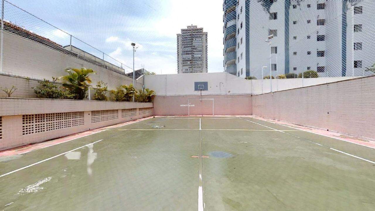 Cobertura à venda com 3 quartos, 250m² - Foto 33