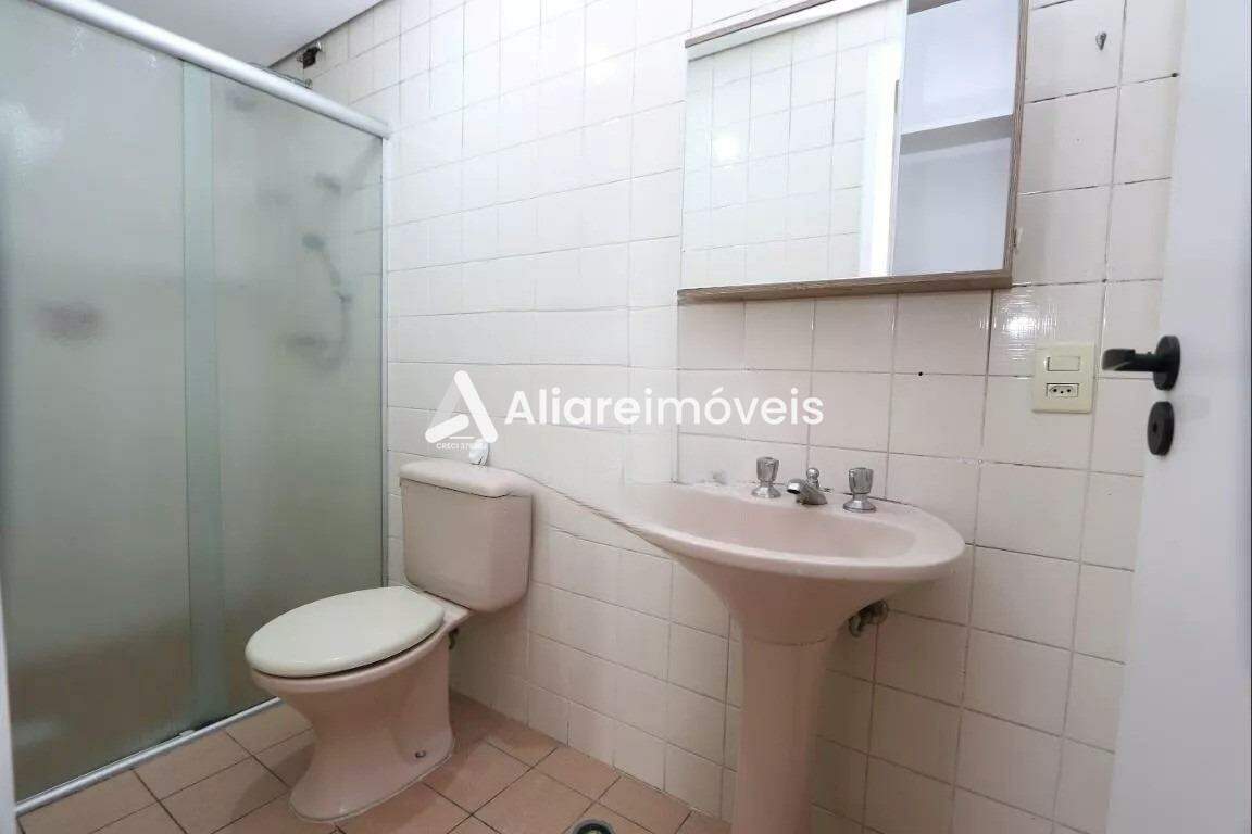 Apartamento à venda com 2 quartos, 65m² - Foto 15