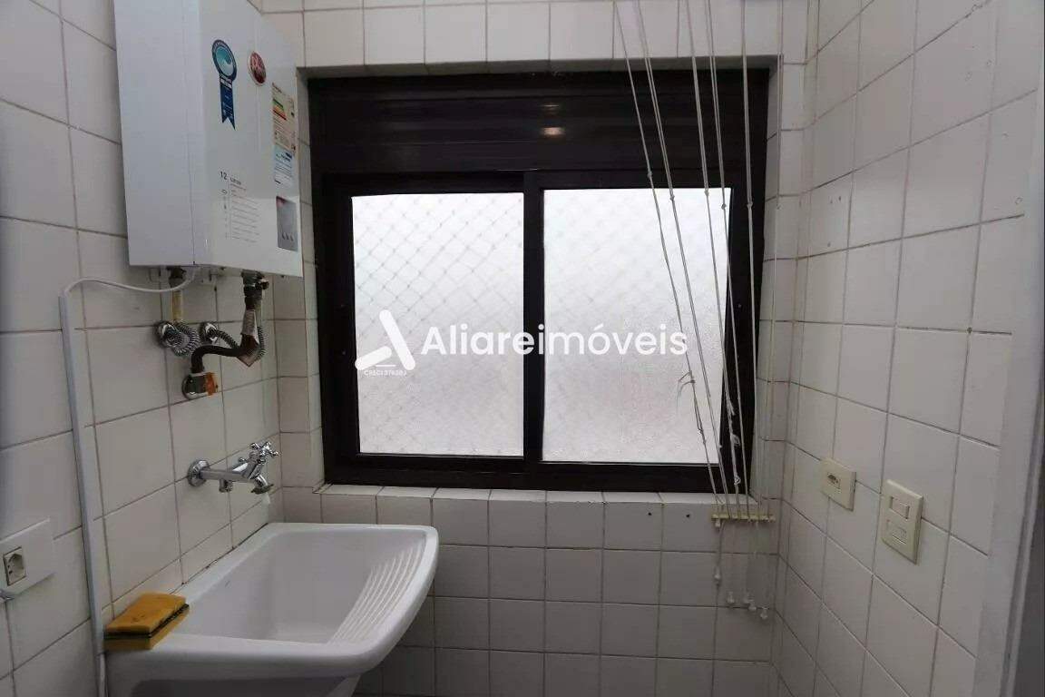 Apartamento à venda com 2 quartos, 65m² - Foto 11