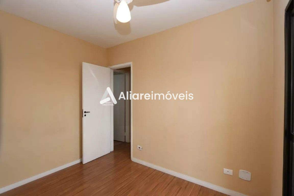 Apartamento à venda com 2 quartos, 65m² - Foto 13