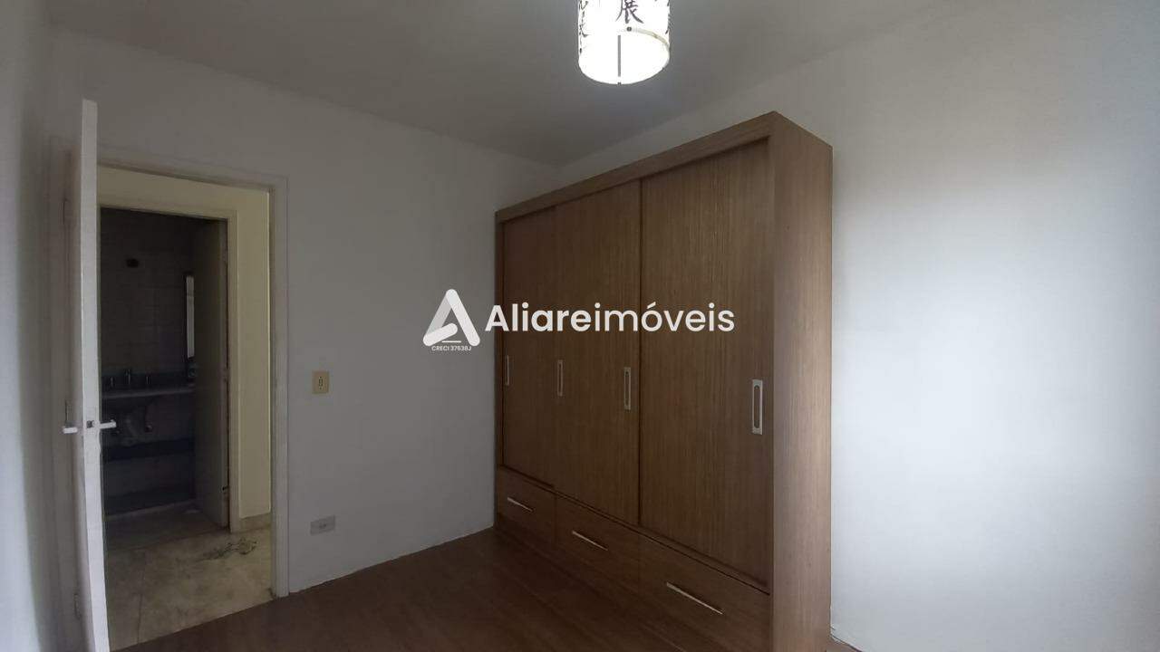 Apartamento à venda com 2 quartos, 65m² - Foto 5