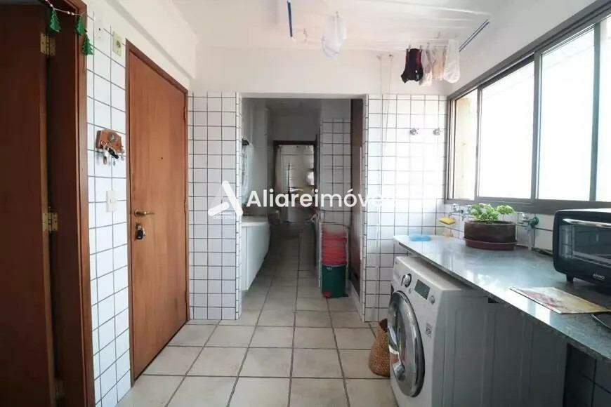 Apartamento à venda com 3 quartos, 181m² - Foto 16