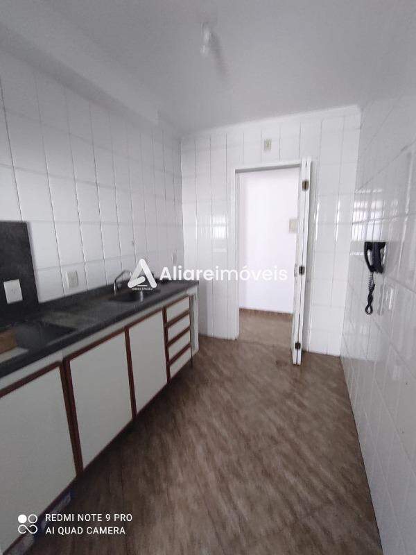 Apartamento à venda com 3 quartos, 61m² - Foto 8