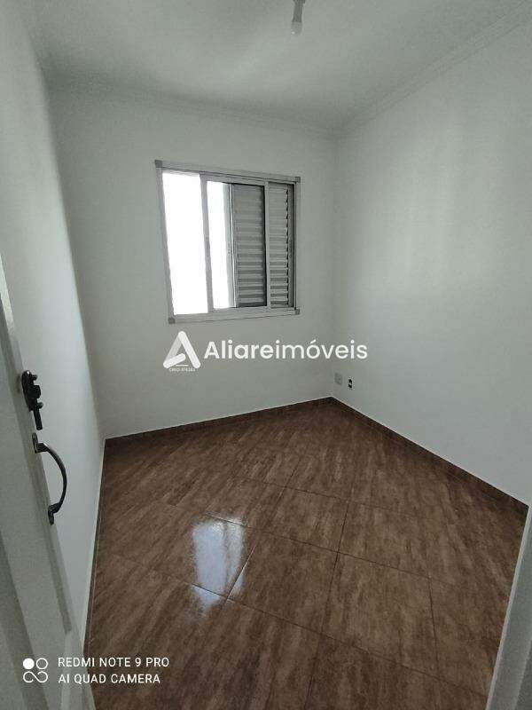 Apartamento à venda com 3 quartos, 61m² - Foto 9