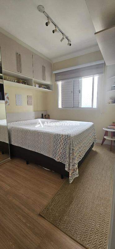 Apartamento à venda com 2 quartos, 68m² - Foto 25