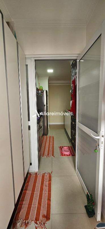 Apartamento à venda com 2 quartos, 68m² - Foto 17