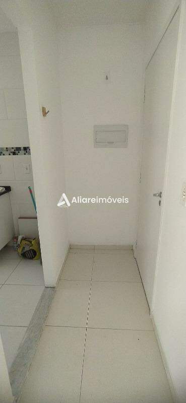 Apartamento à venda com 2 quartos, 52m² - Foto 3