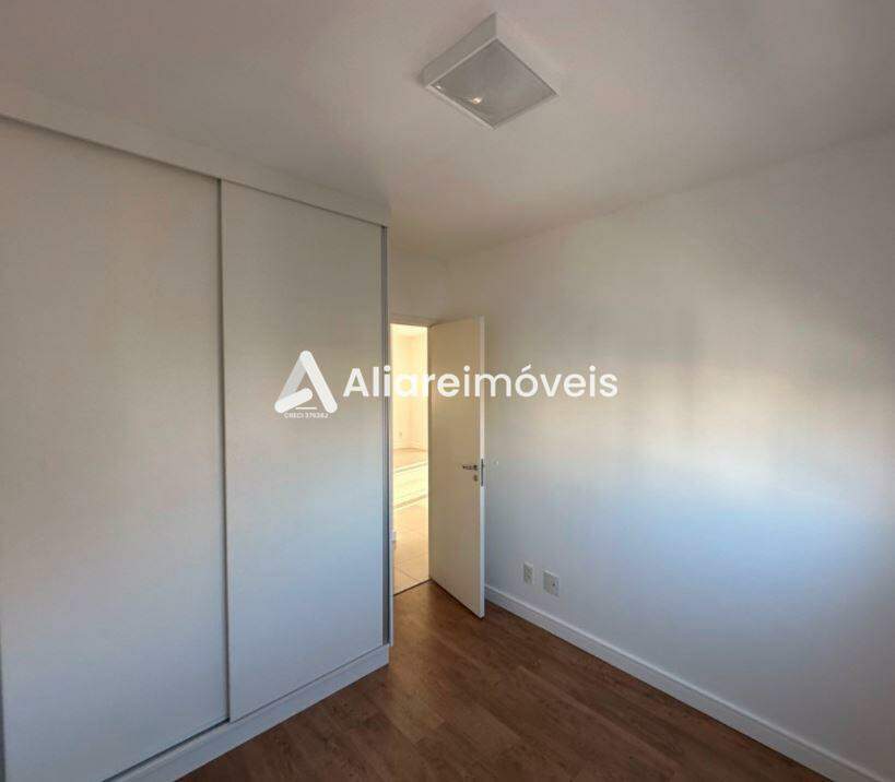 Apartamento à venda com 3 quartos, 100m² - Foto 11