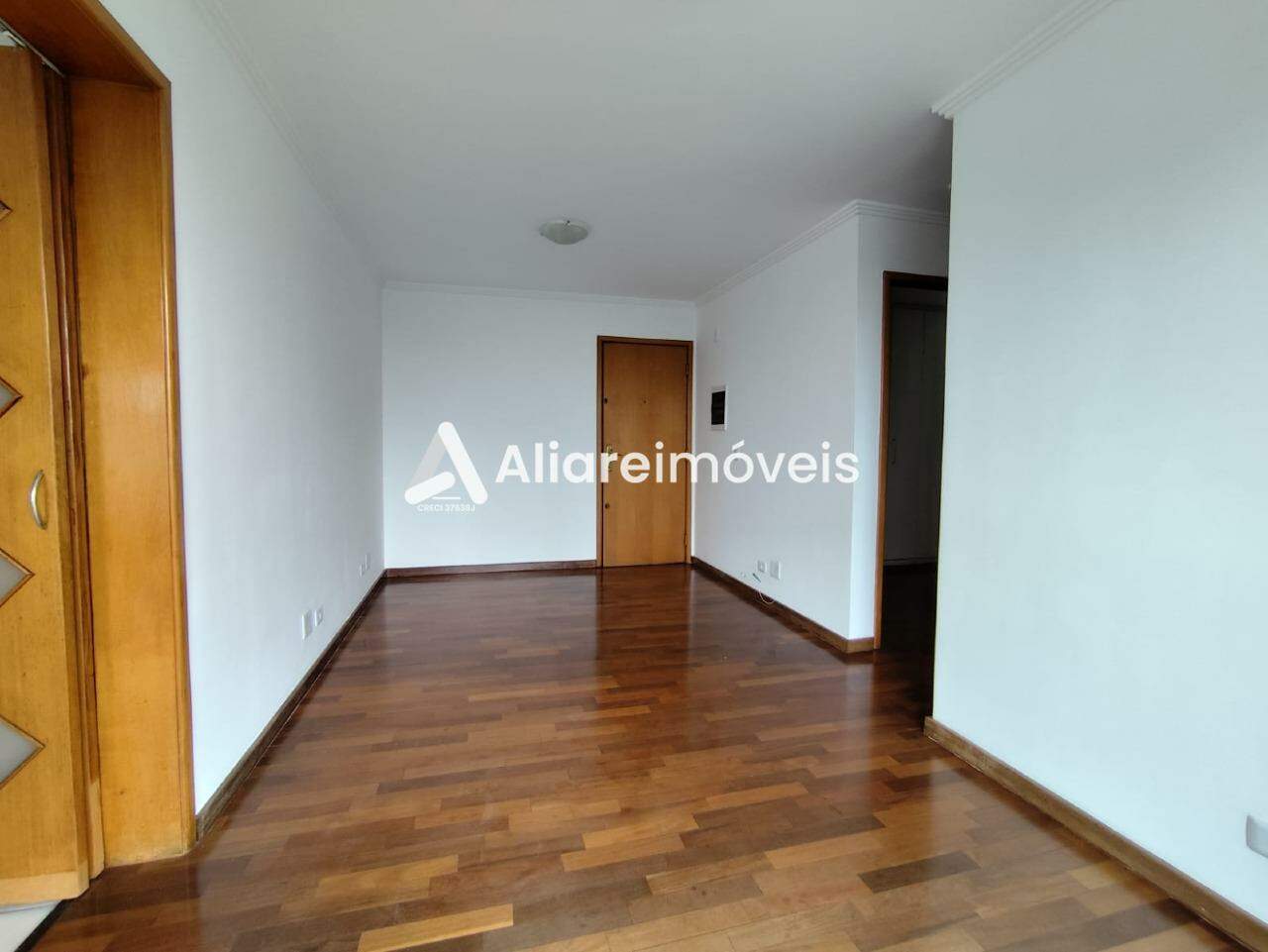 Apartamento para alugar com 2 quartos, 58m² - Foto 4