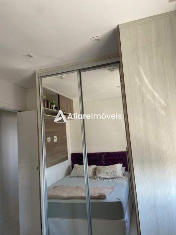 Apartamento à venda com 2 quartos, 66m² - Foto 11