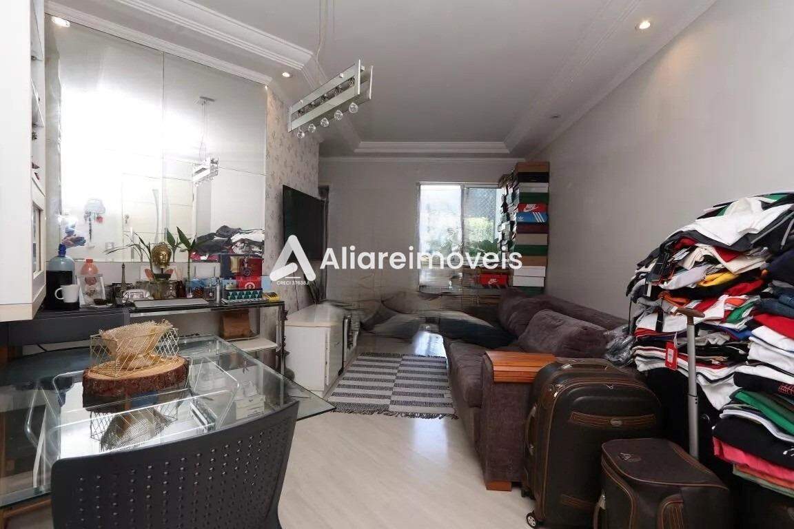 Apartamento à venda com 2 quartos, 50m² - Foto 2