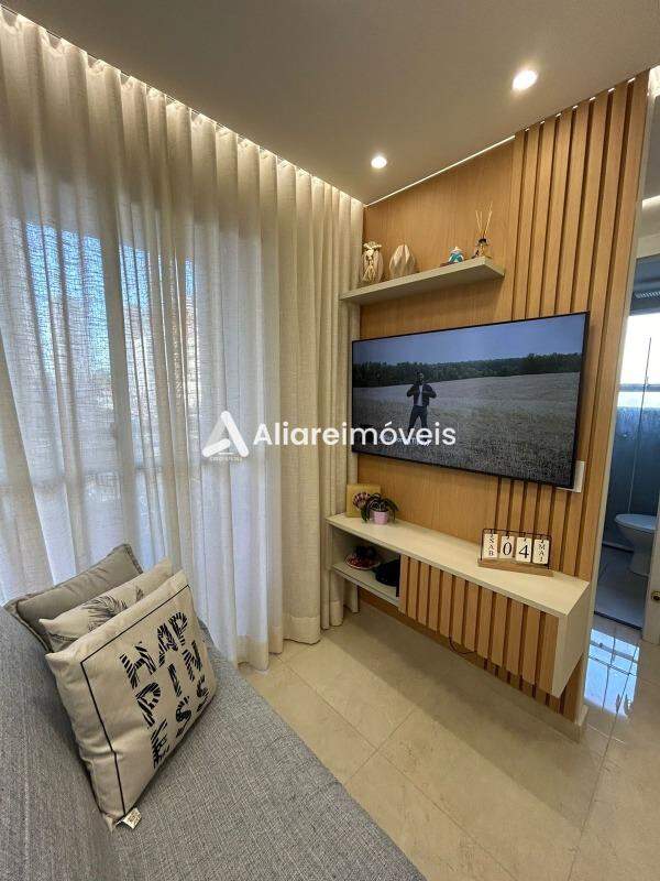 Apartamento à venda com 2 quartos, 41m² - Foto 1