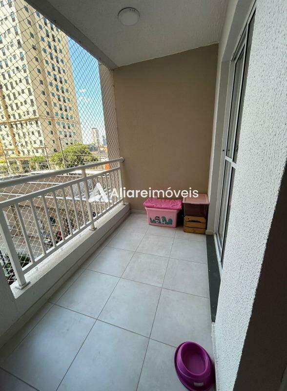 Apartamento à venda com 2 quartos, 41m² - Foto 3