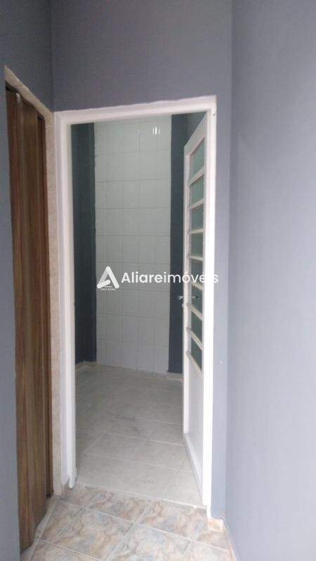 Casa à venda com 3 quartos, 400m² - Foto 3