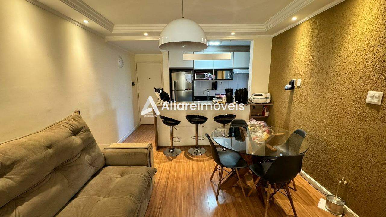 Apartamento à venda com 3 quartos, 69m² - Foto 3