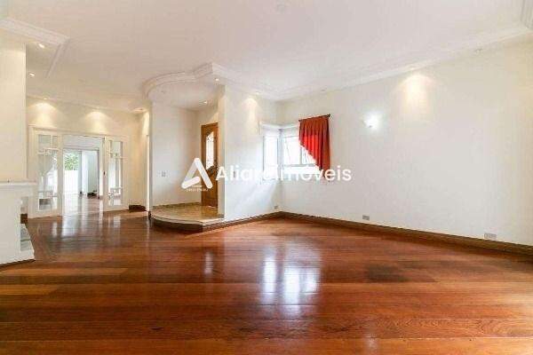 Casa para alugar com 4 quartos, 360m² - Foto 17