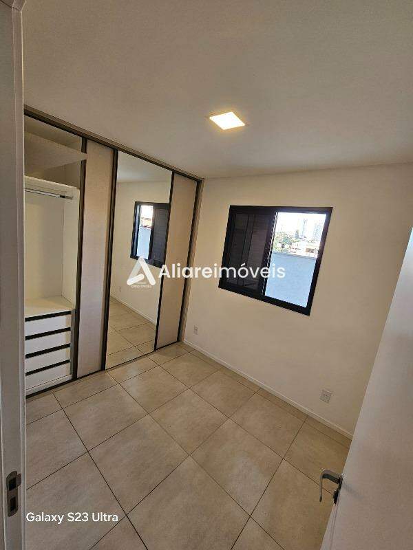 Apartamento à venda com 2 quartos, 40m² - Foto 6