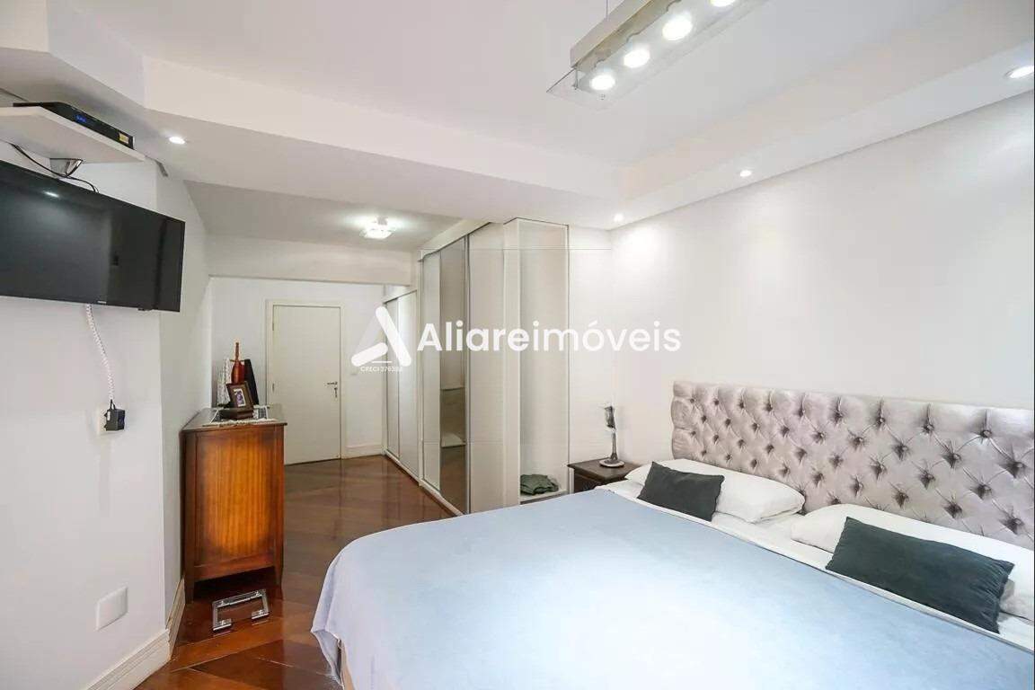 Apartamento para alugar com 3 quartos, 186m² - Foto 10