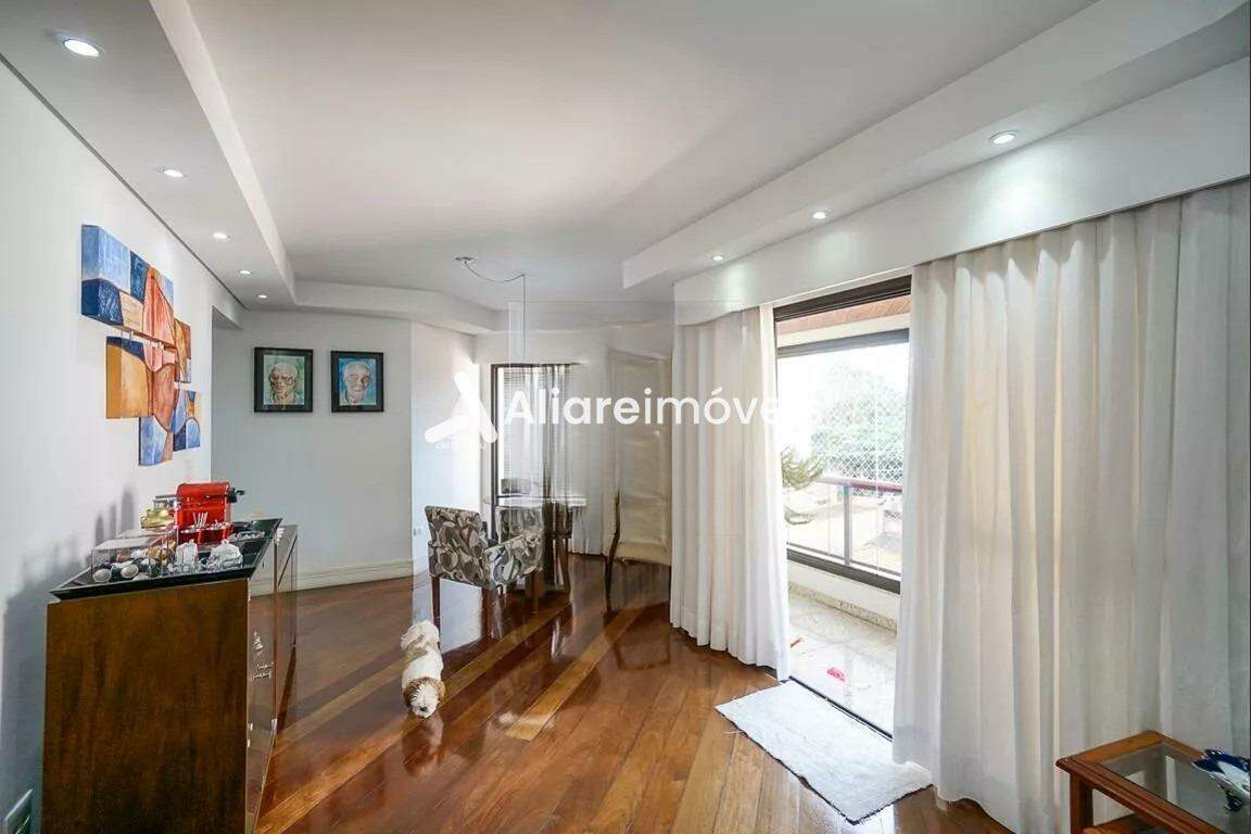 Apartamento para alugar com 3 quartos, 186m² - Foto 6