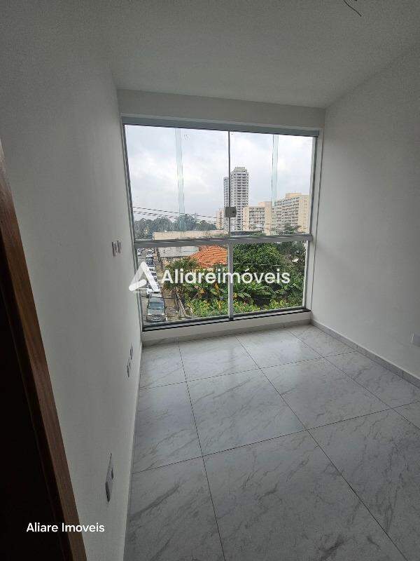 Apartamento à venda com 1 quarto, 34m² - Foto 1