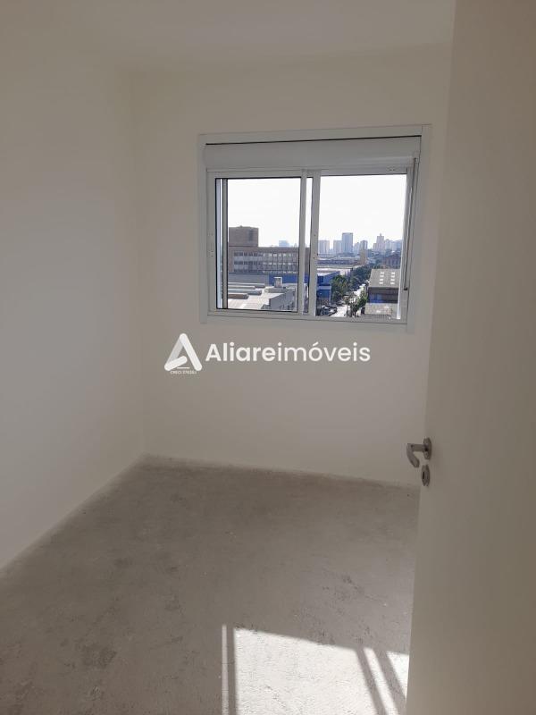 Apartamento à venda com 2 quartos, 44m² - Foto 17