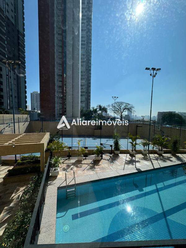 Apartamento à venda com 4 quartos, 193m² - Foto 15