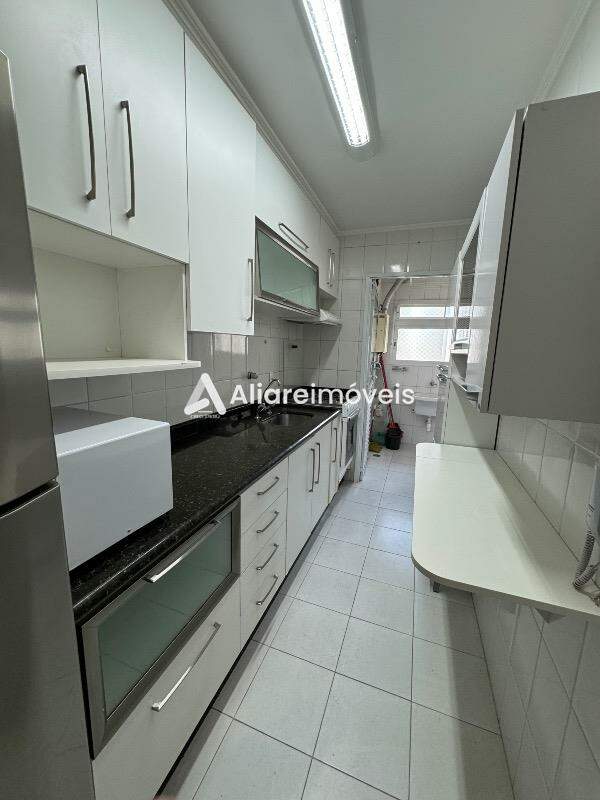 Apartamento à venda com 3 quartos, 76m² - Foto 5