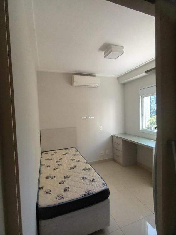 Apartamento à venda com 2 quartos, 64m² - Foto 5