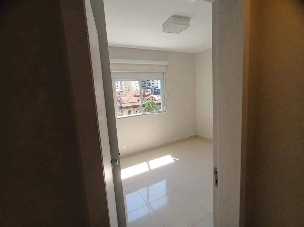 Apartamento à venda com 2 quartos, 64m² - Foto 7