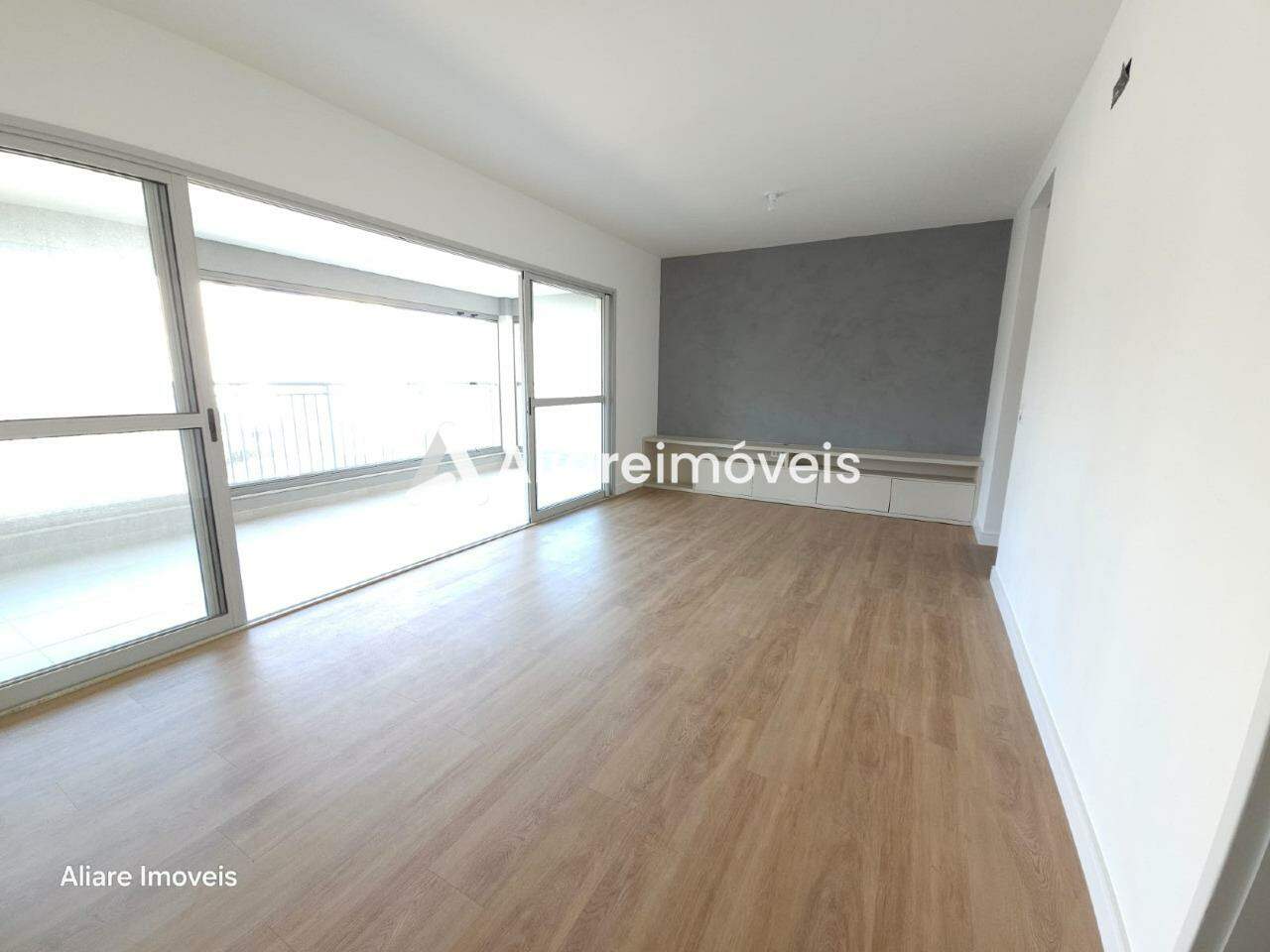 Apartamento para alugar com 3 quartos, 116m² - Foto 6