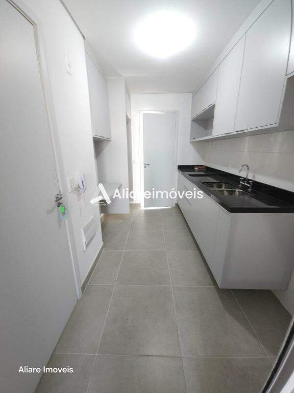 Apartamento para alugar com 3 quartos, 116m² - Foto 26