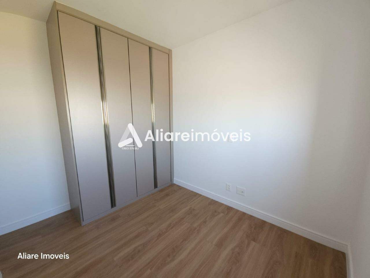 Apartamento para alugar com 3 quartos, 116m² - Foto 13