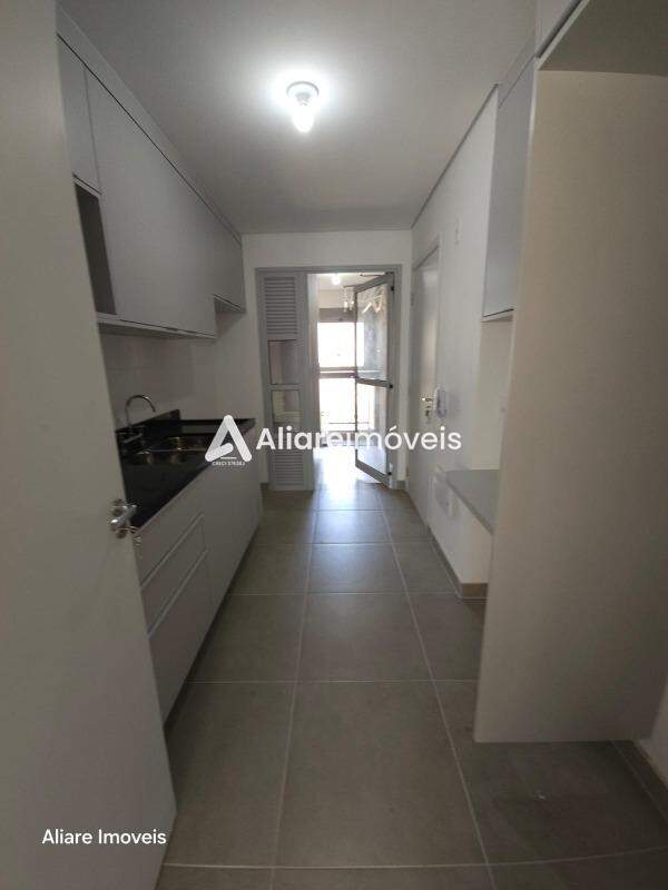 Apartamento à venda com 3 quartos, 116m² - Foto 29