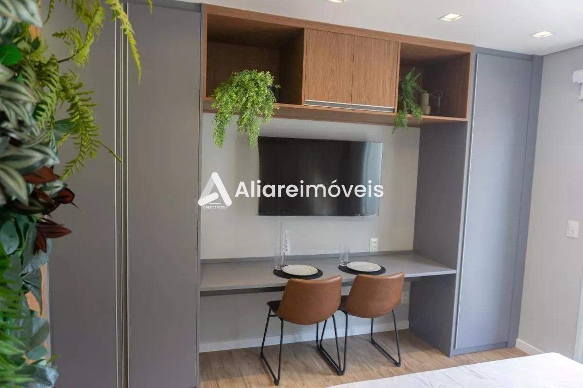 Apartamento para alugar com 1 quarto, 27m² - Foto 2