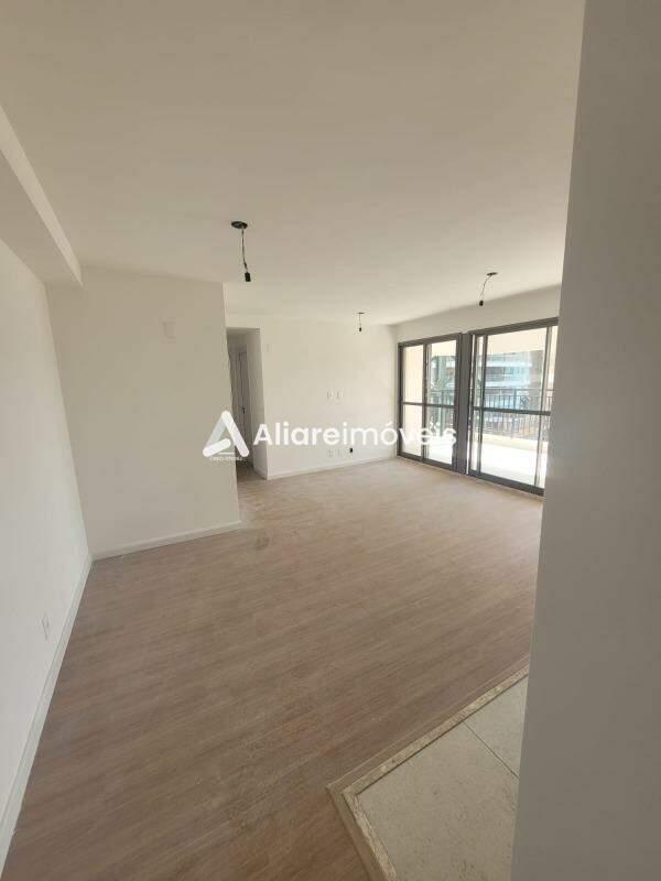 Apartamento à venda com 1 quarto, 32m² - Foto 3