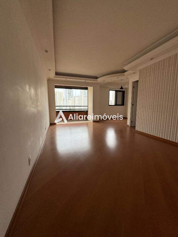 Apartamento à venda com 3 quartos, 75m² - Foto 9