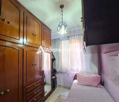 Casa para alugar com 3 quartos, 234m² - Foto 7