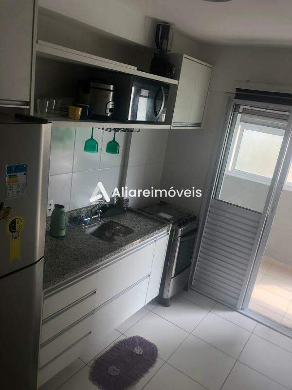 Apartamento à venda com 1 quarto, 40m² - Foto 15