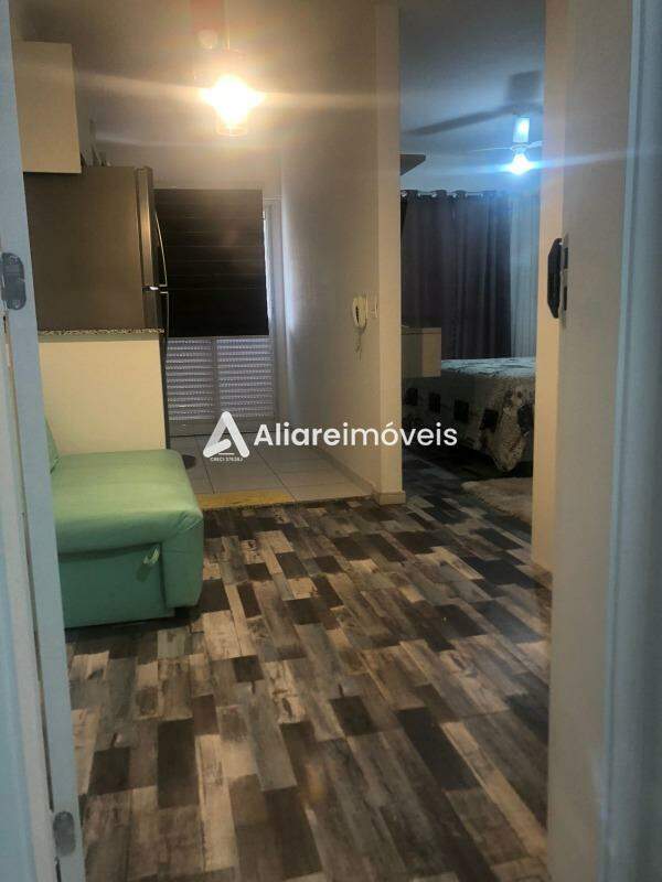 Apartamento à venda com 1 quarto, 40m² - Foto 6