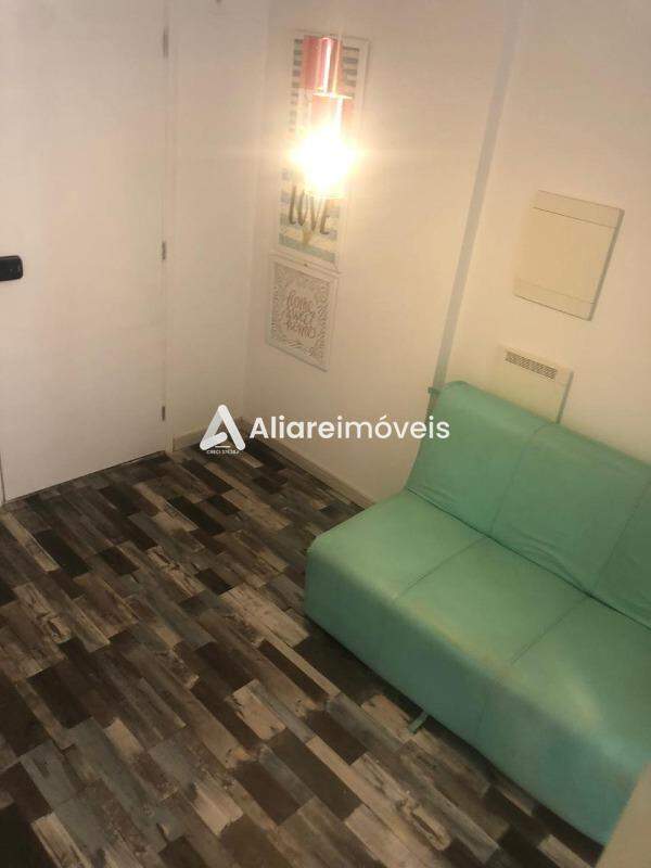 Apartamento à venda com 1 quarto, 40m² - Foto 4