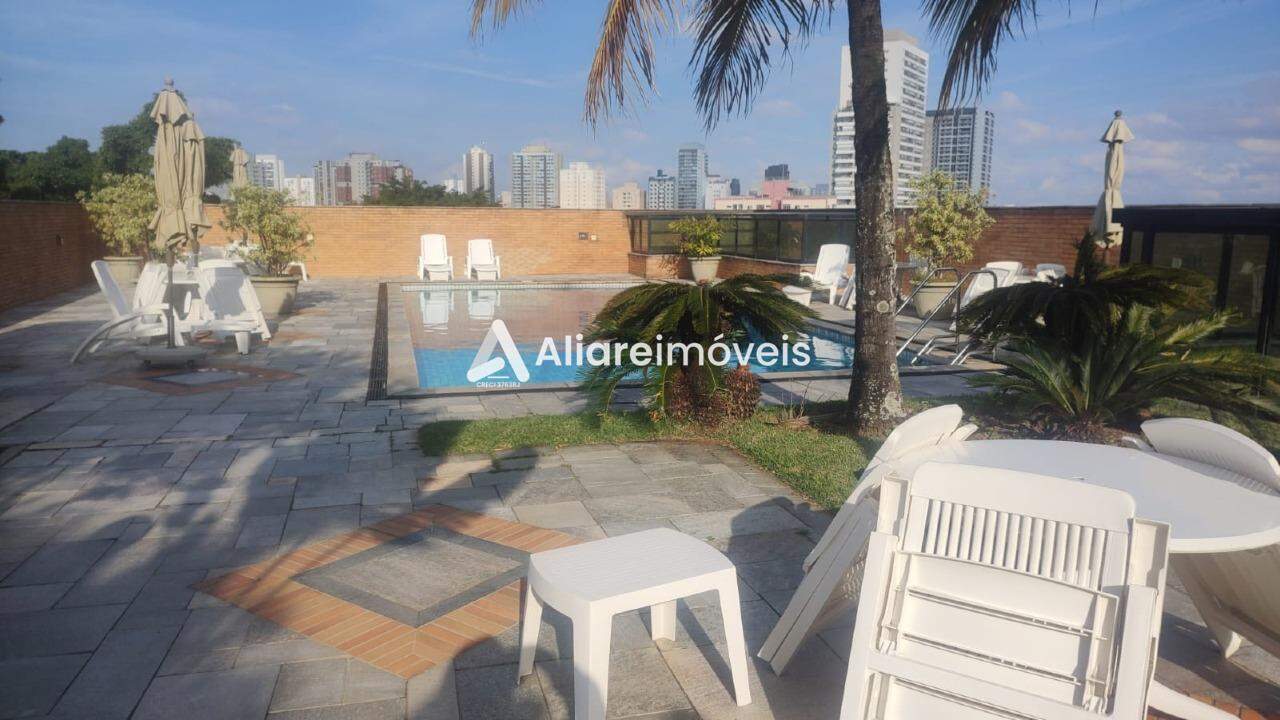 Apartamento à venda com 3 quartos, 250m² - Foto 6