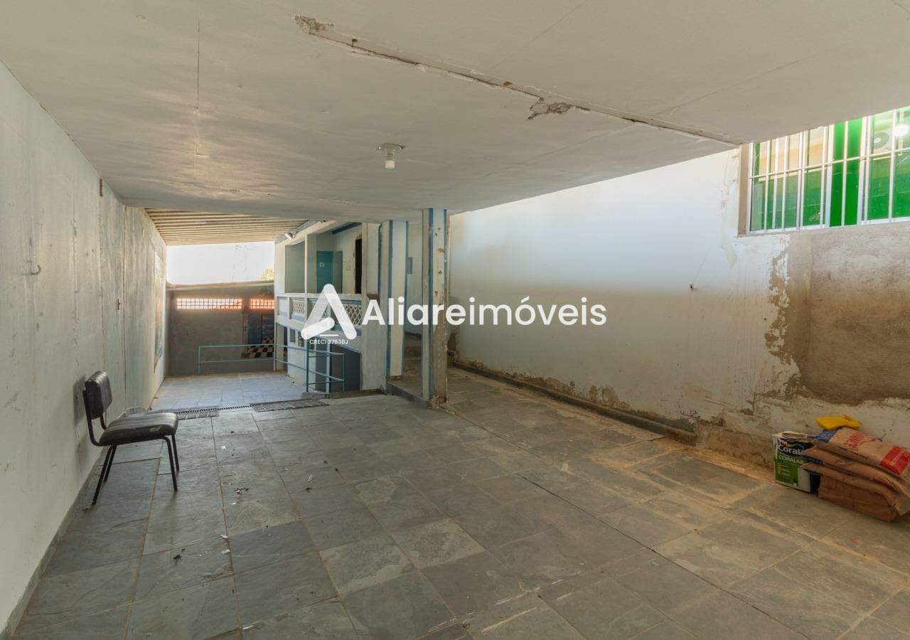 Casa à venda com 3 quartos, 188m² - Foto 5