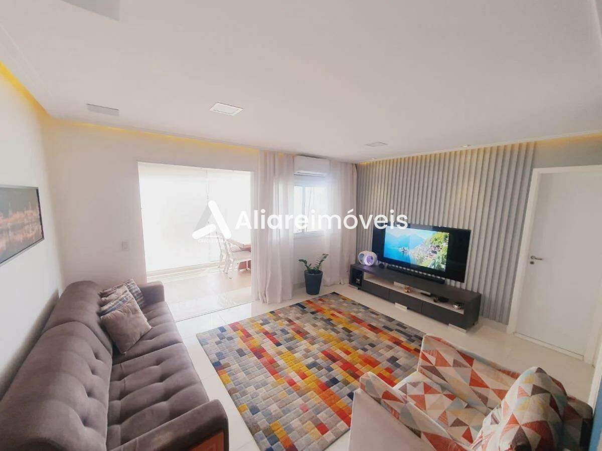 Apartamento à venda com 2 quartos, 61m² - Foto 4