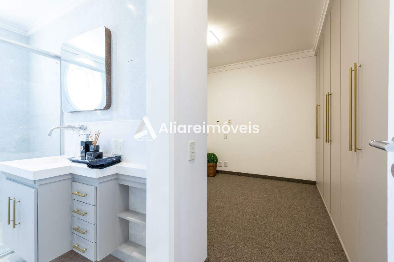 Apartamento à venda com 4 quartos, 244m² - Foto 30