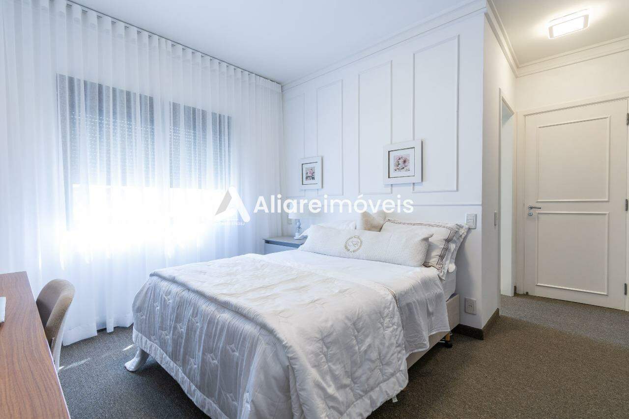 Apartamento à venda com 4 quartos, 244m² - Foto 25