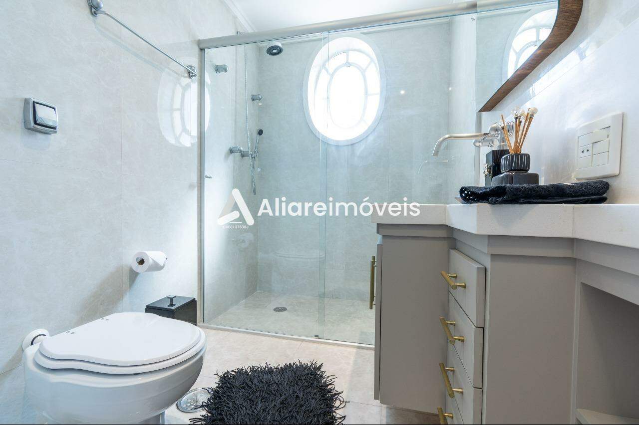 Apartamento à venda com 4 quartos, 244m² - Foto 27