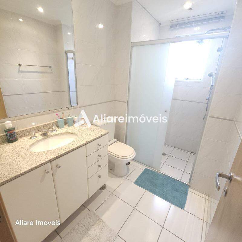 Apartamento à venda com 3 quartos, 105m² - Foto 30