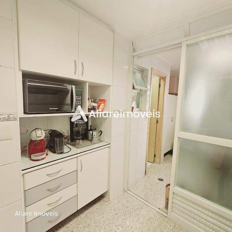 Apartamento à venda com 3 quartos, 105m² - Foto 15