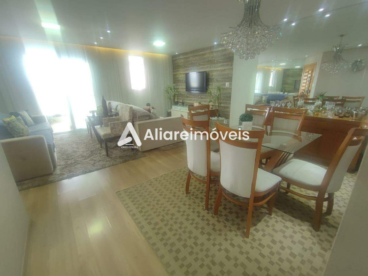 Apartamento à venda com 3 quartos, 115m² - Foto 9