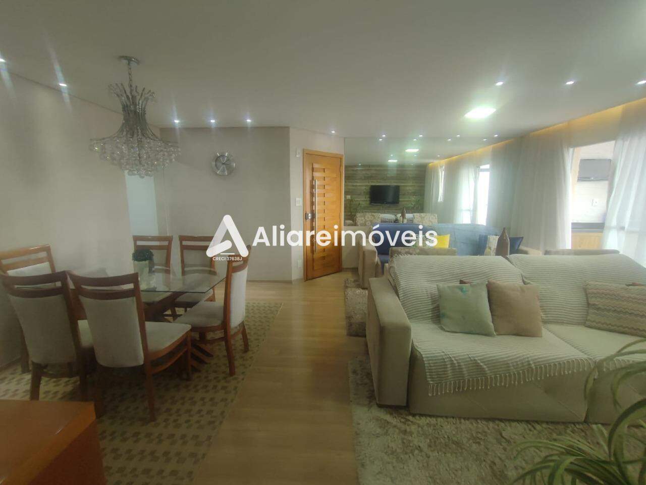 Apartamento à venda com 3 quartos, 115m² - Foto 7